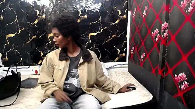 Caramelminxx  online show from 07.25.26