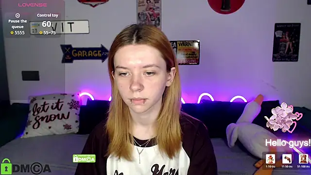 CarolInWonderland online show from 06.09.26