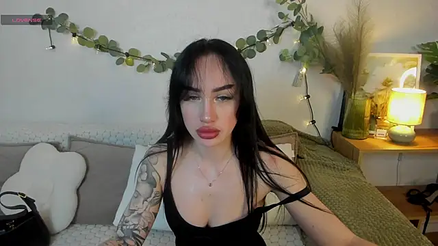 MayaGlamour online show from 06.10.26