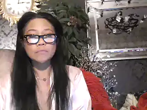 Snapshot of Hornygirltheone chatting on 02.22.25 Hornygirltheone online show from 02.22.25