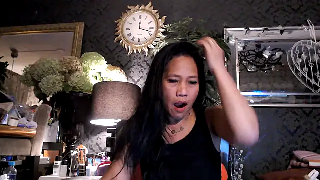 Snapshot of Hornygirltheone chatting on 09.15.25 Hornygirltheone online show from 09.15.25