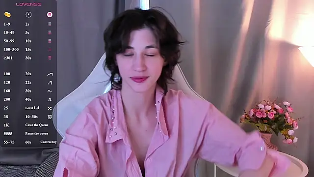 Carolina Lu online show from 06.18.26