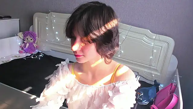 Carolina Lu online show from 06.26.26