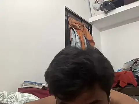 Snapshot of NAVIN0001 chatting on 07.18.26 NAVIN0001 online show from 07.18.26