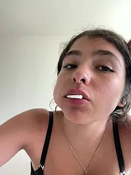 LINDA-0123 online show from 07.26.26