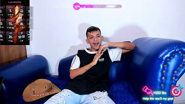 Snapshot of littlecum18 chatting on 08.03.26 littlecum18 online show from 08.03.26