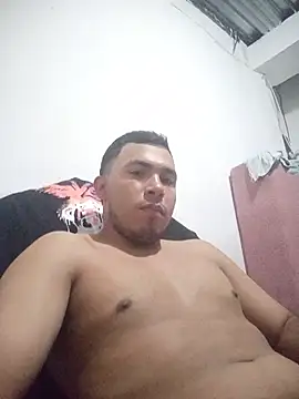 Snapshot of fer123H chatting on 06.12.26 fer123H online show from 06.12.26