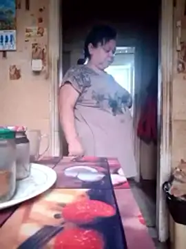 oksana72 online show from 12.22.25