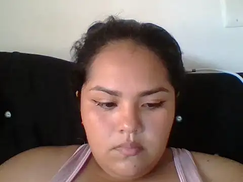 Snapshot of MiaBloom0 chatting on 07.28.26 MiaBloom0 online show from 07.28.26