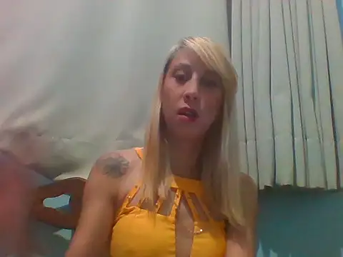 Snapshot of angelsexhot69 chatting on 06.19.26 angelsexhot69 online show from 06.19.26