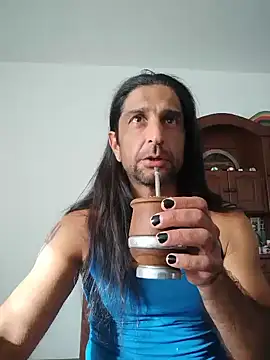 Nightcrawlers online show from 06.26.26