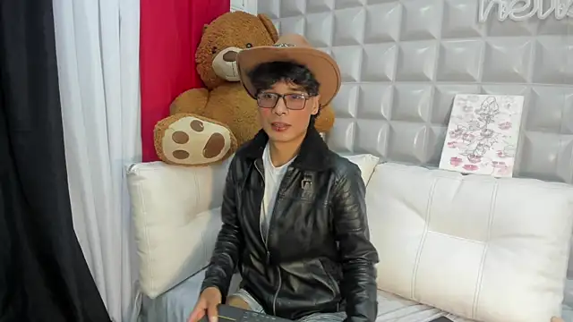 maximo 2019 online show from 07.15.26