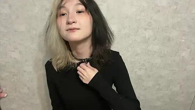 Lilfain baby online show from 06.12.26
