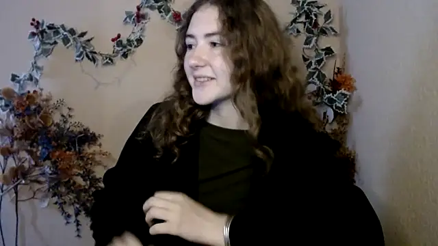 Snapshot of Crimson_Bite chatting on 06.09.26 Crimson Bite online show from 06.09.26