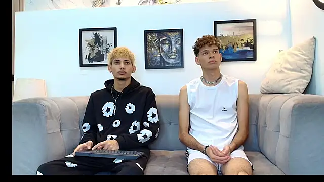Hot skinny guys online show from 06.11.26