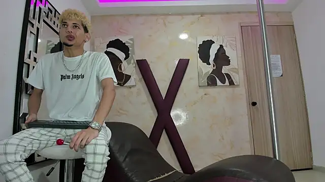 Hot skinny guys online show from 07.07.26