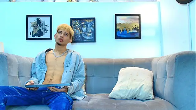 Hot skinny guys online show from 07.22.26