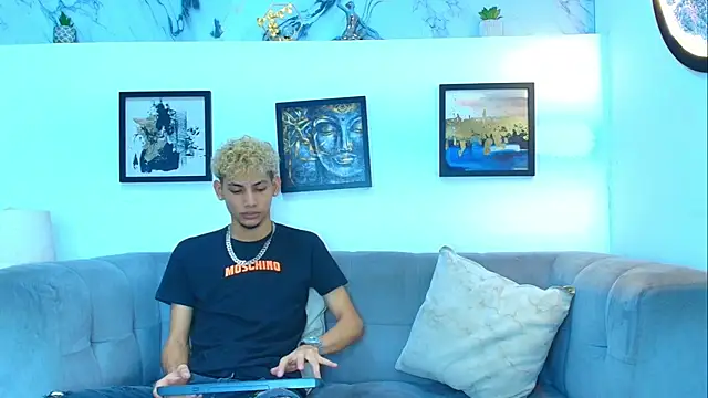 Hot skinny guys online show from 07.26.26