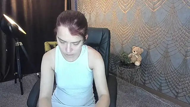 Livia Shy online show from 06.24.26