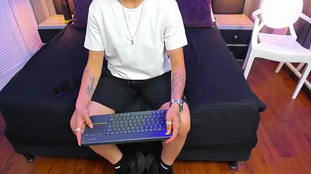Pixelriott online show from 06.19.26