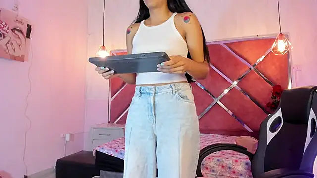 Carla Alvez online show from 06.12.26