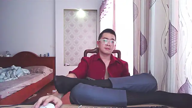 iamtobias online show from 07.21.26