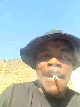 Snapshot of Rod_Gorilla chatting on 07.26.26 Rod Gorilla online show from 07.26.26