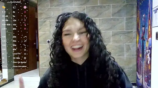 Diamond Curls online show from 07.27.26