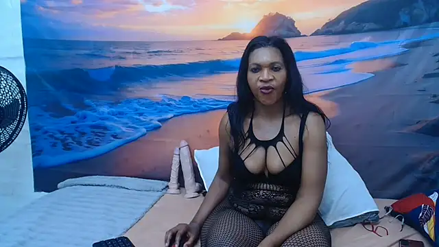 Snapshot of VelvetVixenMilf chatting on 07.28.26 VelvetVixenMilf online show from 07.28.26