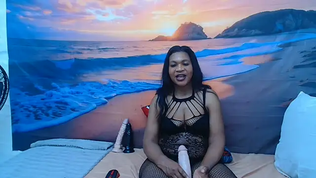 Snapshot of VelvetVixenMilf chatting on 07.28.26 VelvetVixenMilf online show from 07.28.26