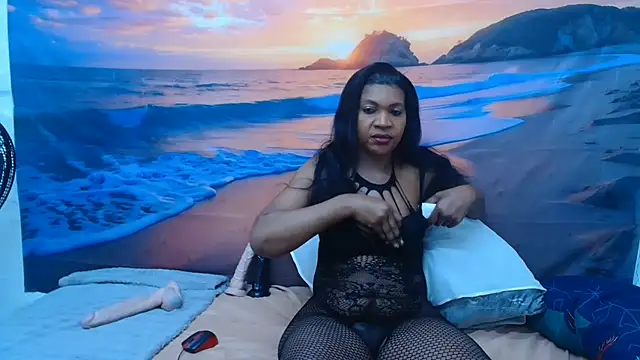 Snapshot of VelvetVixenMilf chatting on 07.28.26 VelvetVixenMilf online show from 07.28.26