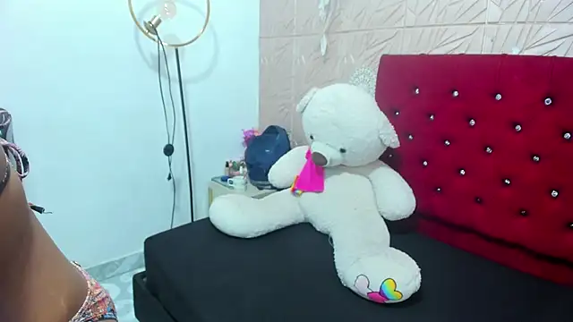 Daniela Spencerr online show from 07.18.26