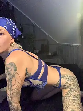 IvyReigns online show from 07.15.26