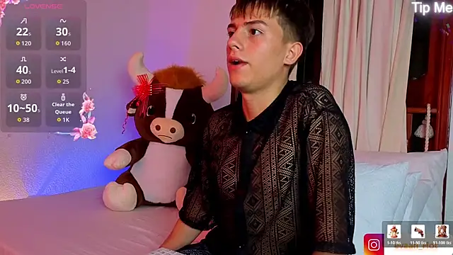 Evaan Hot online show from 06.25.26