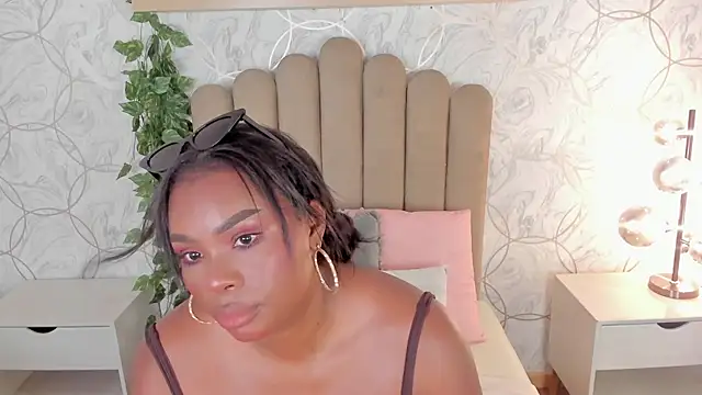 huge boobs ebony  online show from 06.11.26
