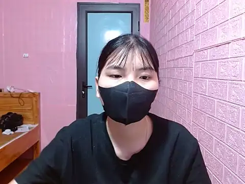Snapshot of ThuyTien279 chatting on 07.20.26 ThuyTien279 online show from 07.20.26