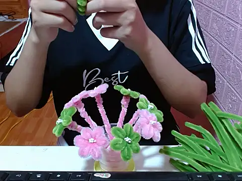 Snapshot of ThuyTien279 chatting on 07.29.26 ThuyTien279 online show from 07.29.26