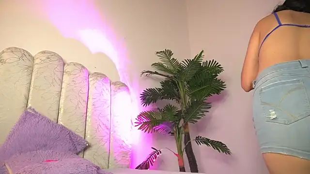 mia sweetie1 online show from 07.25.26