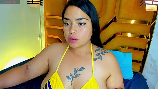 Violett Cinnamon online show from 07.03.26
