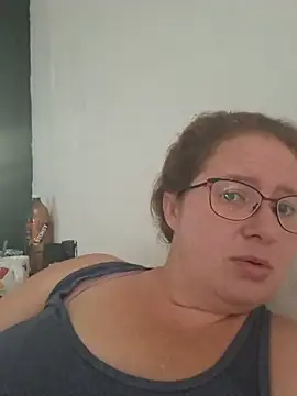 Snapshot of ArabellaVixen chatting on 06.27.26 ArabellaVixen online show from 06.27.26