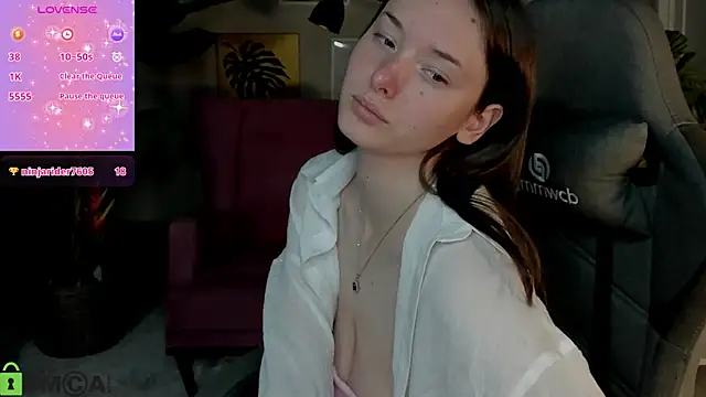Eva Leeee online show from 08.03.26