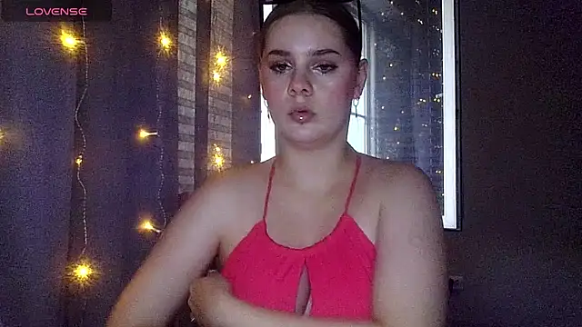 dakota charm  online show from 07.07.26