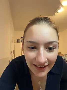 Violet Velvet online show from 06.14.26
