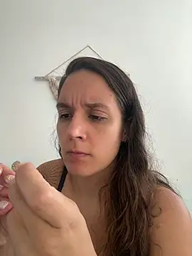 SOPHIA VELMONT online show from 07.04.26