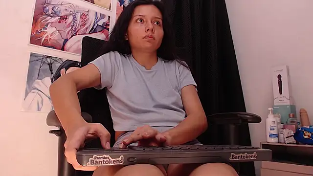 StefanyLoversXXX online show from 07.16.26