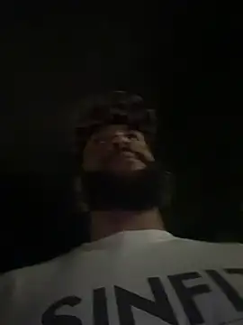 HungStr8Lightskin online show from 07.11.26