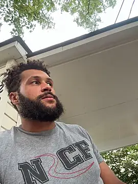 HungStr8Lightskin online show from 07.14.26