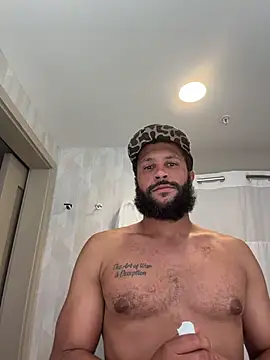 HungStr8Lightskin online show from 07.21.26
