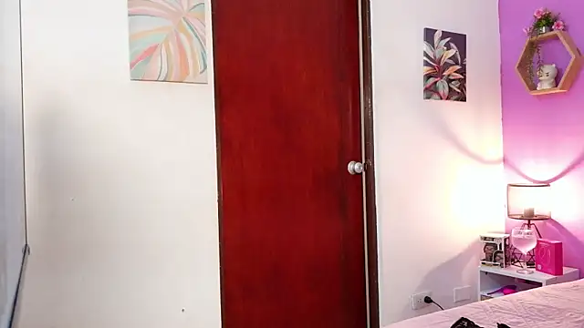 VALERY SCOTT  online show from 07.28.26