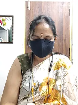Snapshot of Tamil_white_beauty chatting on 07.01.26 Tamil white beauty online show from 07.01.26